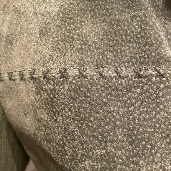 Live a Little suede jacket with sweater sleeves, size small - Picture 7 of 8